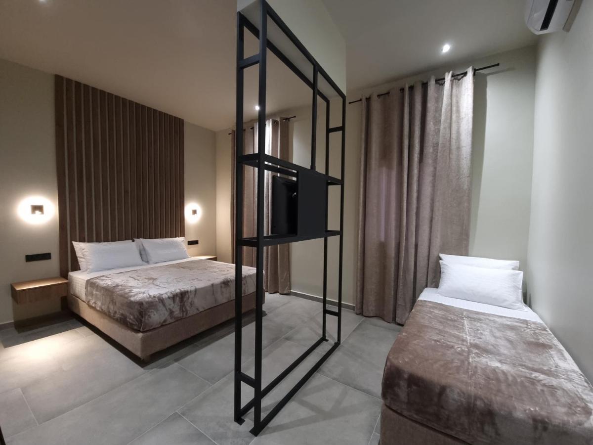 Rea'S Luxury Apartments Stoupa Exterior photo