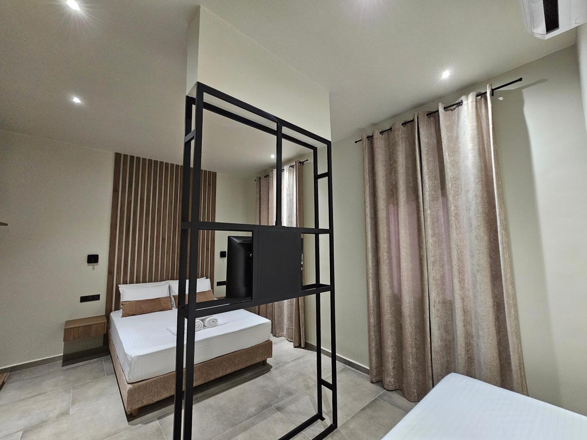Rea'S Luxury Apartments Stoupa Exterior photo